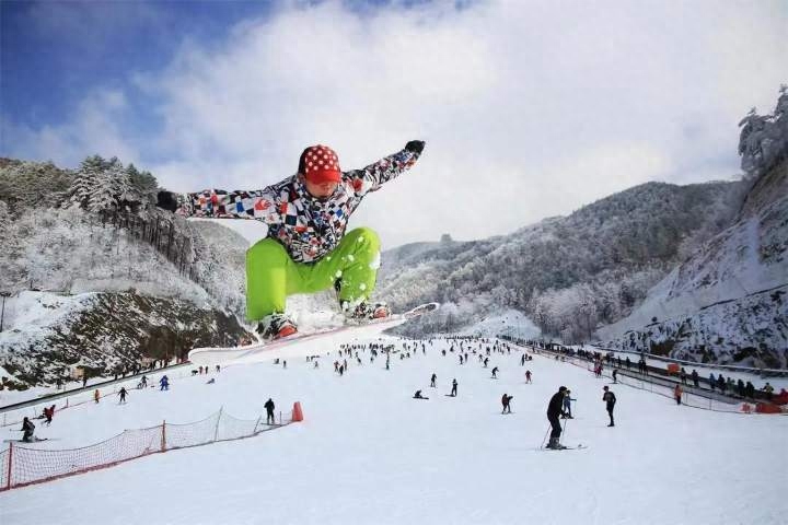 大明山滑雪场12月9日开滑，跟着临安公交去打卡