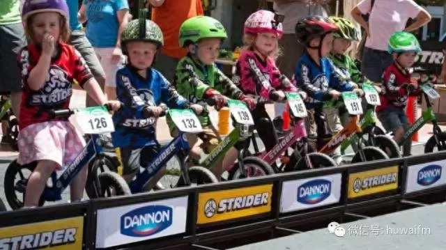 “Strider 杯”儿童自行车趣味赛由 Strider 平衡自行车公司组织举办，在美国境内一共有四场比赛，并将于 9 月份在盐湖城举行世界级锦标赛。Strider 公司将此系列比赛打造成一个包罗万象