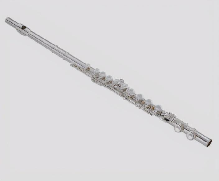 JFL700E系列：【Flute】乐器品牌：【JUPITER傑普特】建议零售价：￥4250简介：Jupiter傑普特独特的辅助曲列式按键系统设计，让长笛的学习和吹奏变得更加舒适顺手。调性：C吹口管材质：镍